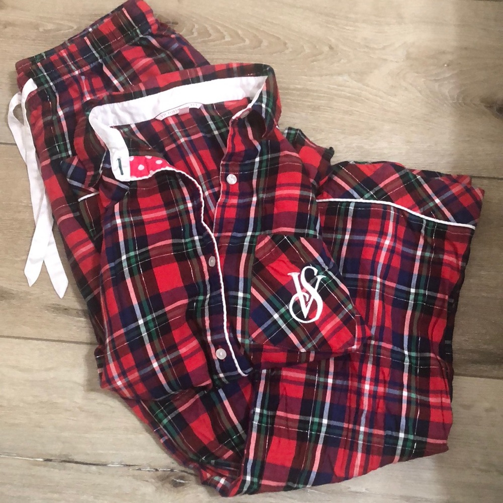 Victoria’s Secret Red Plaid Pajama Set